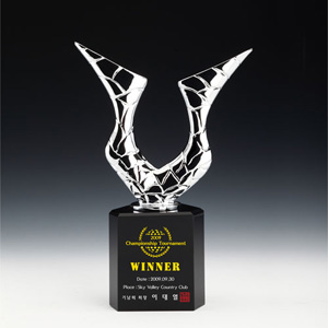 블랙크리스탈 크롬트로피BA006