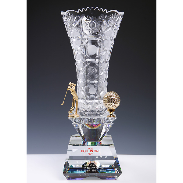 크리스탈트로피HSG303