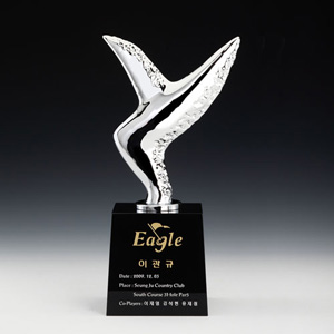 블랙크리스탈 크롬트로피BA003