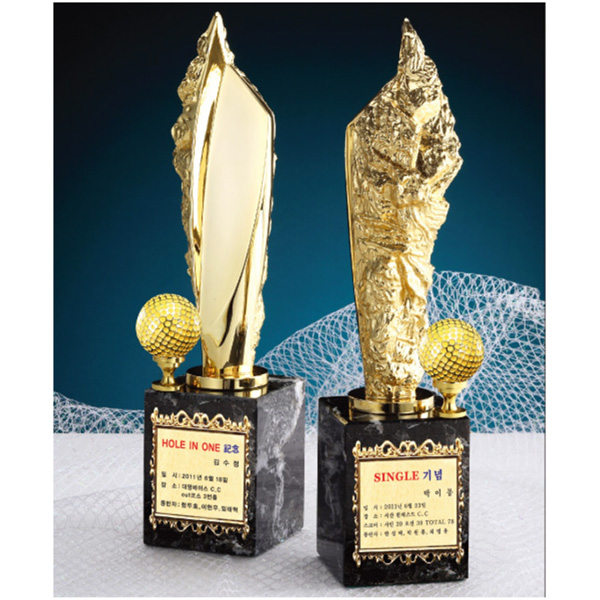 수입트로피AT7043