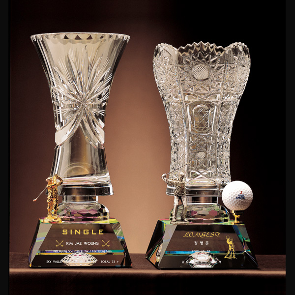 크리스탈트로피B047