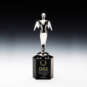 블랙크리스탈 크롬트로피BT019