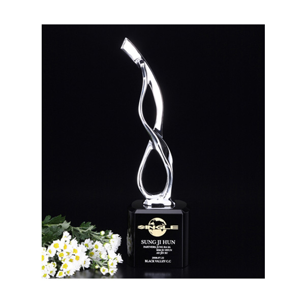 블랙크리스탈 크롬트로피BT004