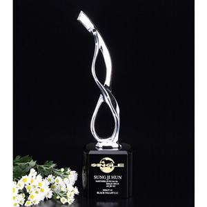 블랙크리스탈 크롬트로피BT004